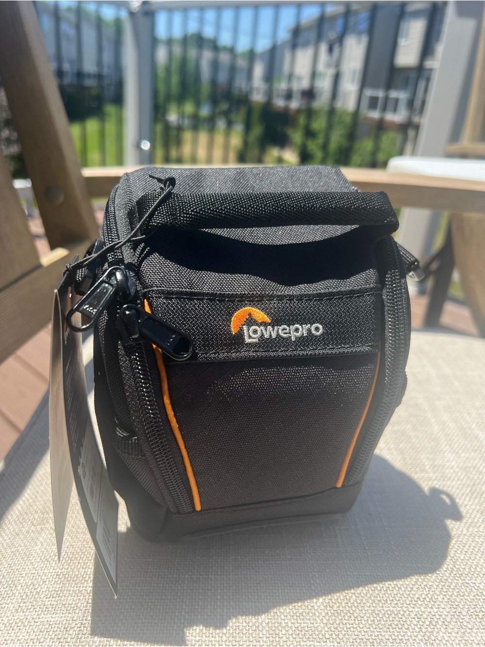Lowepro Compact Camera Bag - Black with Shoulder Strap